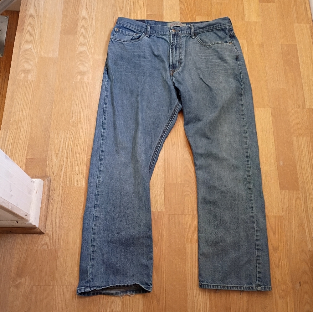 Wrangler's Men's Jeans Size 36X30 Relaxed Boot Blue 100% Cotton 5 Pocket Durable